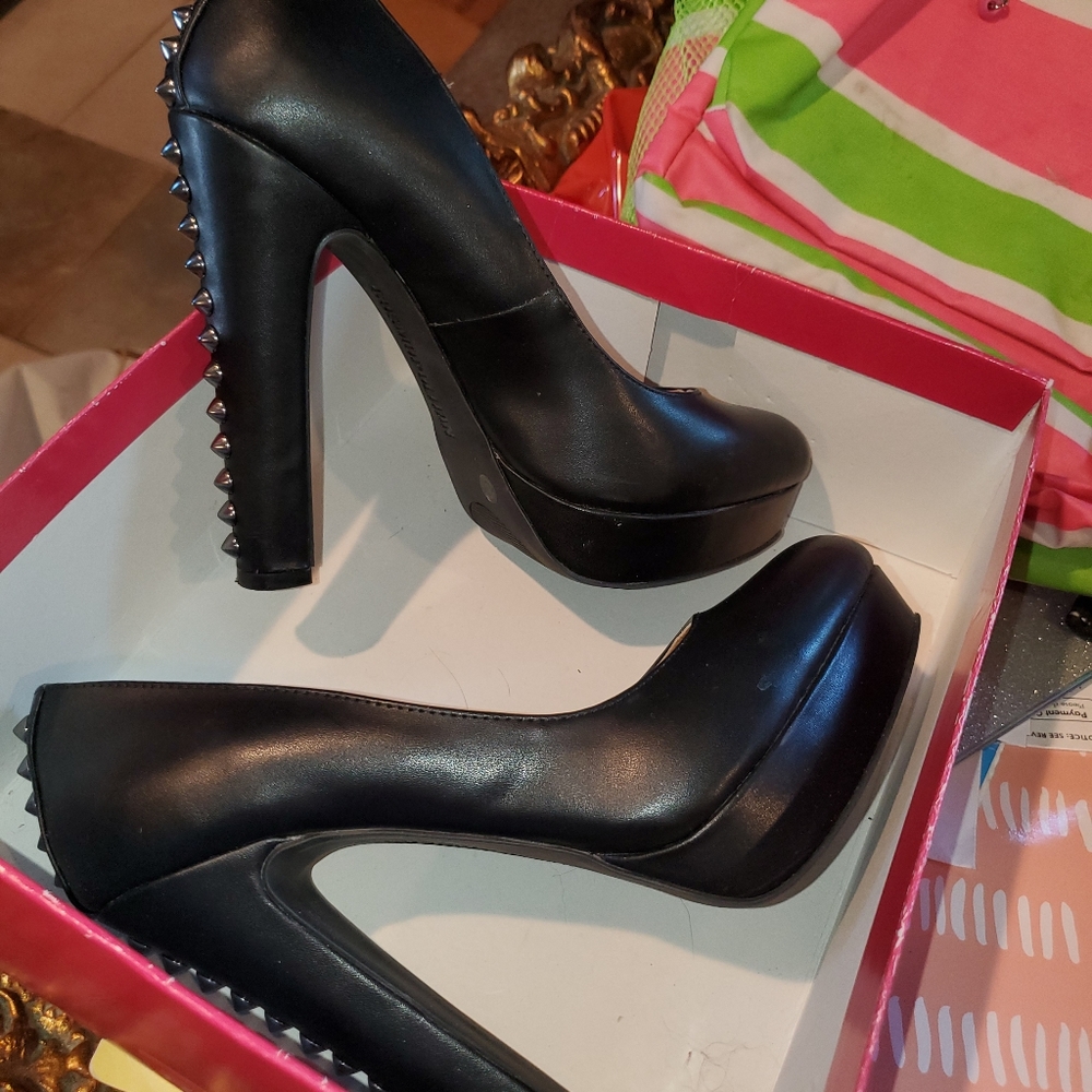 Black heels